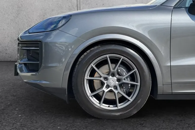 Porsche Cayenne din 2024 cu 9.610 km - oferta POR114085 - foto 16