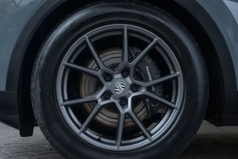 Porsche Cayenne din 2024 cu 850 km - oferta POR114086 - foto 7