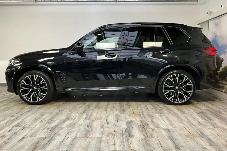 BMW X5 M din 2024 cu 4.818 km - oferta BMW114089 - foto 3