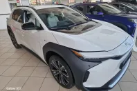 Toyota bZ4X din 2025 cu 100 km - oferta TOY114091 - foto 1
