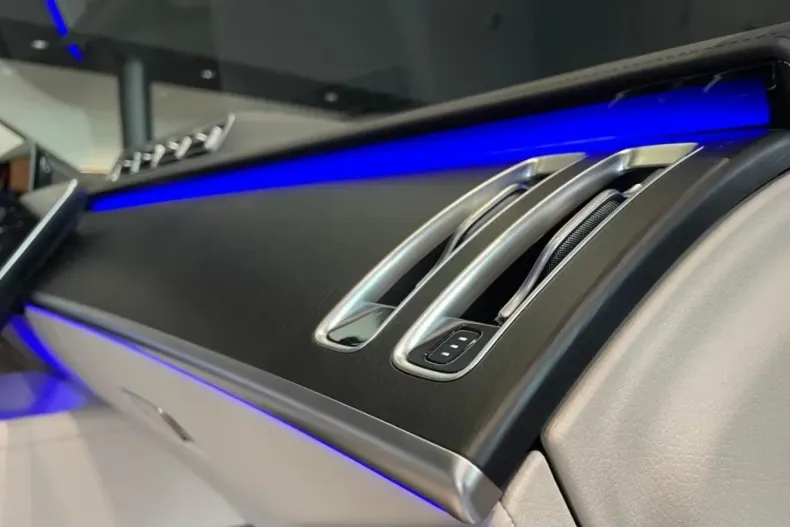 Mercedes-Benz S 450 din 2025 cu 9.000 km - oferta MER114092 - foto 10