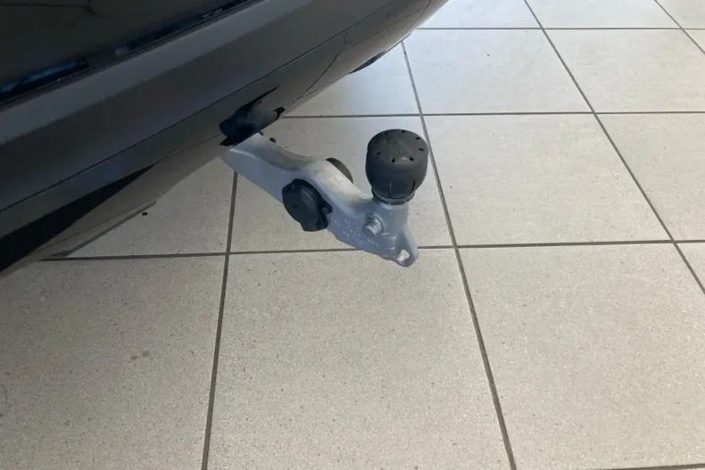 Mercedes-Benz GLE 450 din 2024 cu 16.905 km - oferta MER114095 - foto 12