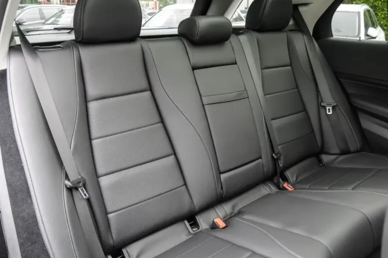 Mercedes-Benz GLE 450 din 2024 cu 28.110 km - oferta MER114097 - foto 4