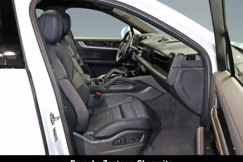 Porsche Cayenne din 2024 cu 24.300 km - oferta POR114106 - foto 13