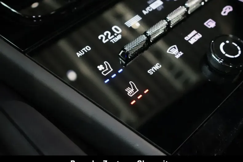 Porsche Cayenne din 2024 cu 24.300 km - oferta POR114106 - foto 23