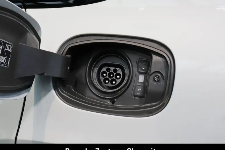 Porsche Cayenne din 2024 cu 24.300 km - oferta POR114106 - foto 35