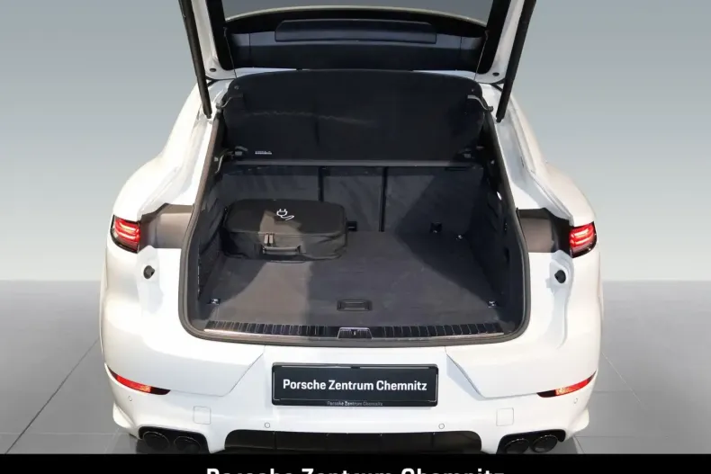 Porsche Cayenne din 2024 cu 24.300 km - oferta POR114106 - foto 39