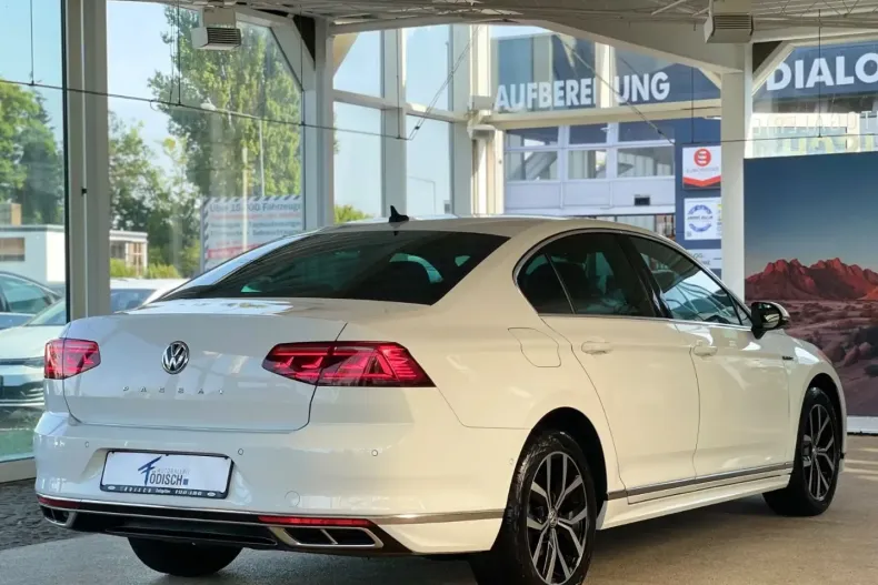Volkswagen Passat din 2020 cu 58.831 km - oferta VOL114109 - foto 8