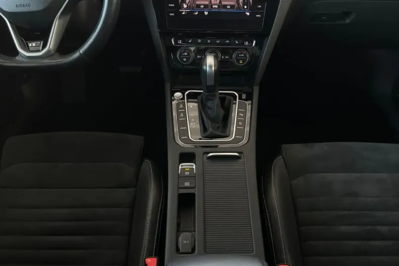 Volkswagen Passat din 2020 cu 58.831 km - oferta VOL114109 - foto 34