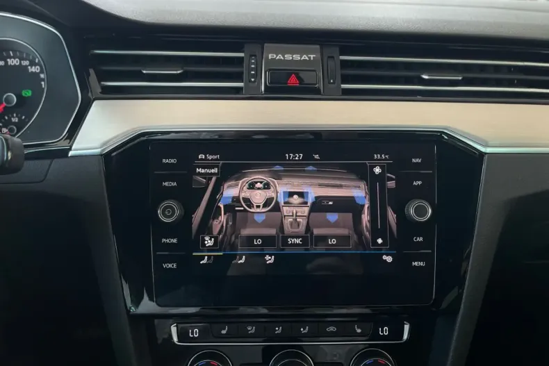 Volkswagen Passat din 2020 cu 58.831 km - oferta VOL114109 - foto 40