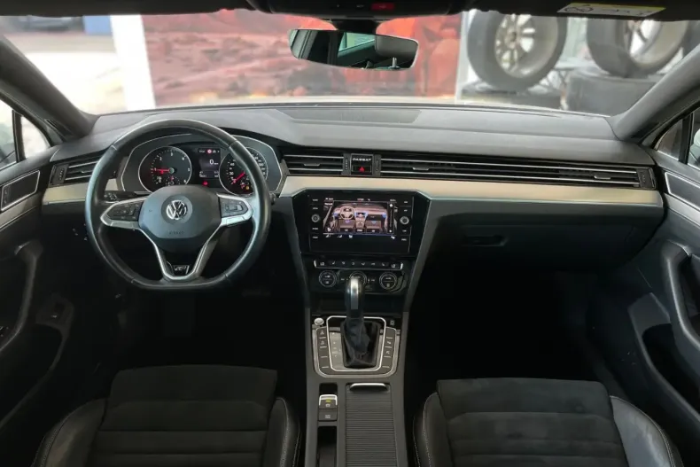 Volkswagen Passat din 2020 cu 58.831 km - oferta VOL114109 - foto 41