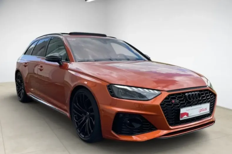 Audi RS4 din 2024 cu 10.849 km - oferta AUD114112 - foto 3