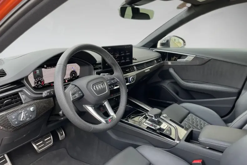 Audi RS4 din 2024 cu 10.849 km - oferta AUD114112 - foto 10