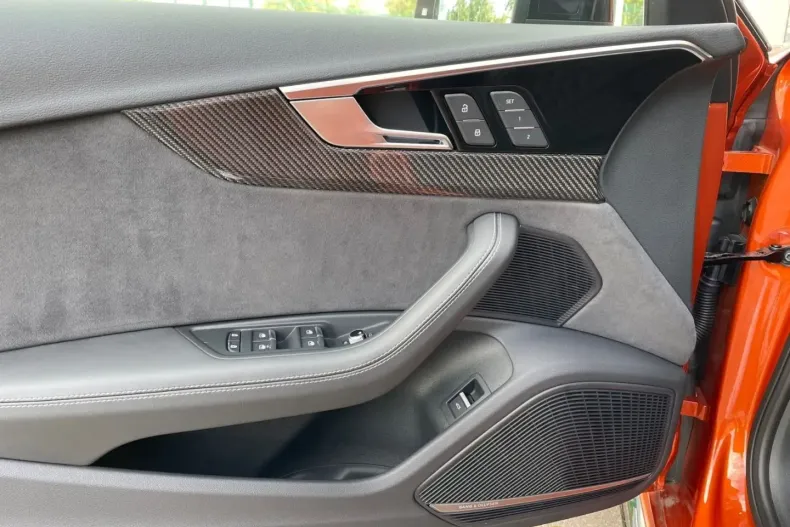 Audi RS4 din 2024 cu 10.849 km - oferta AUD114112 - foto 15