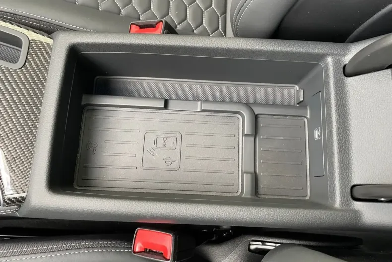 Audi RS4 din 2024 cu 10.849 km - oferta AUD114112 - foto 18