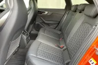 Audi RS4 din 2024 cu 10.849 km - oferta AUD114112 - foto 20