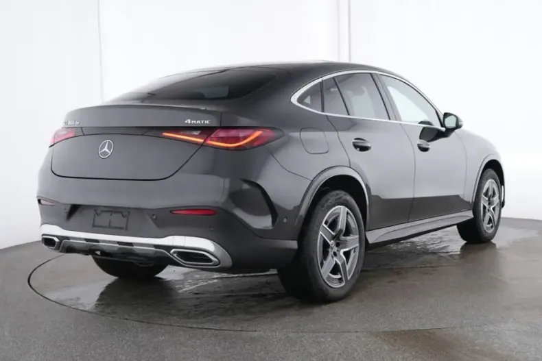 Mercedes-Benz GLC 300 din 2024 cu 33.898 km - oferta MER114121 - foto 2