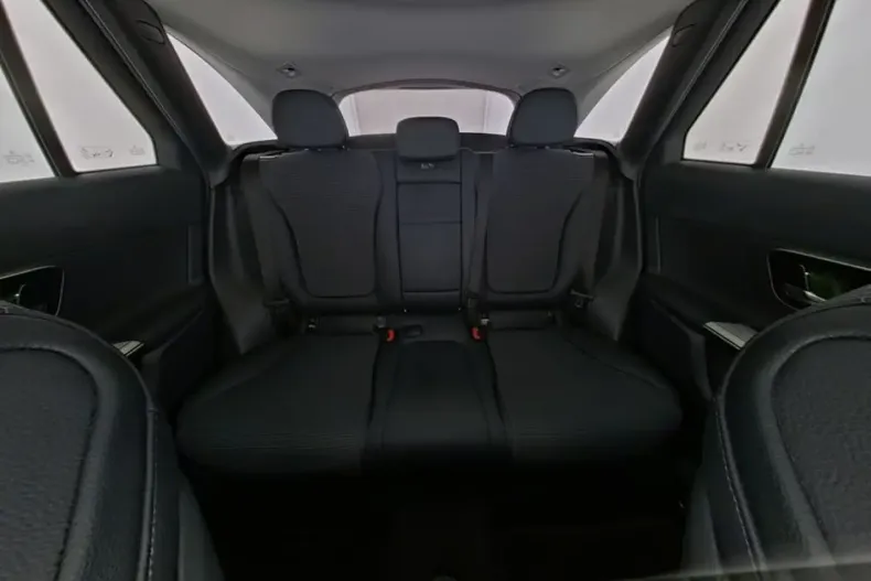 Mercedes-Benz GLC 300 din 2024 cu 32.369 km - oferta MER114124 - foto 7