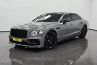 Bentley Flying Spur din 2023 cu 9.000 km - oferta BEN114131 - foto 1