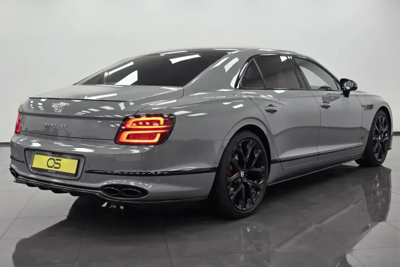 Bentley Flying Spur din 2023 cu 9.000 km - oferta BEN114131 - foto 7