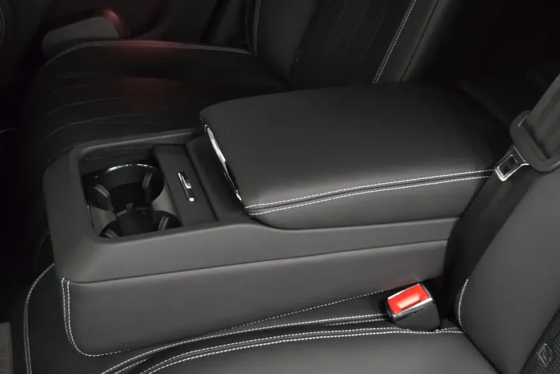 Bentley Flying Spur din 2023 cu 9.000 km - oferta BEN114131 - foto 38