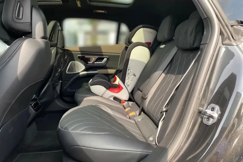 Mercedes-Benz EQS din 2023 cu 48.000 km - oferta MER114137 - foto 13