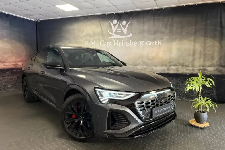 Audi Q8 din 2023 cu 49.800 km - oferta AUD114146 - foto 1