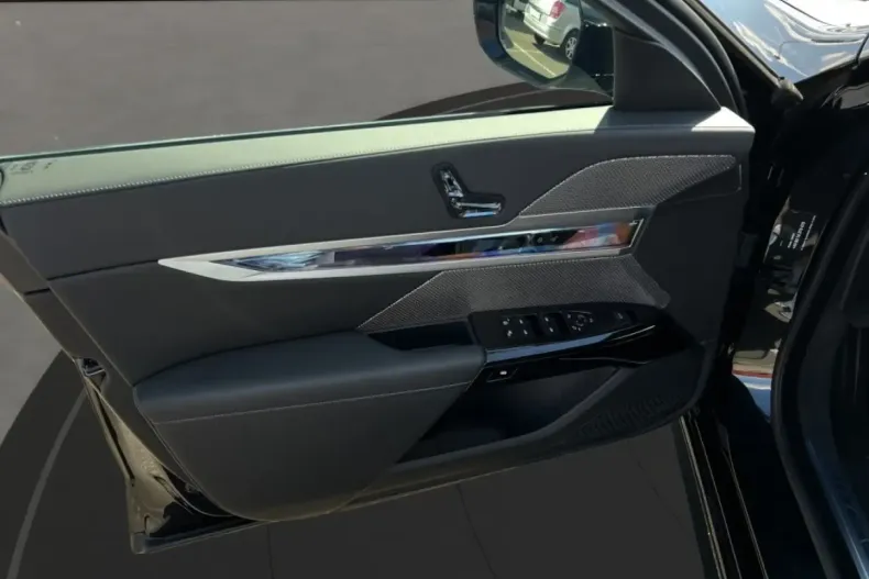 BMW 740 din 2024 cu 15.000 km - oferta BMW114148 - foto 9