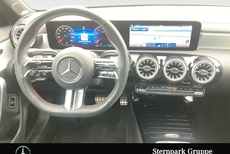 Mercedes-Benz CLA 250 din 2024 cu 18.130 km - oferta MER114151 - foto 10