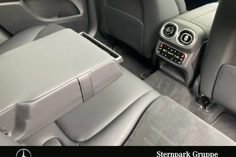 Mercedes-Benz GLC 300 din 2024 cu 44.695 km - oferta MER114152 - foto 19