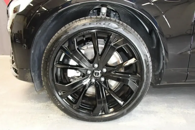 Volvo XC60 din 2024 cu 19.200 km - oferta VOL114154 - foto 10