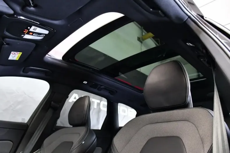 Volvo XC60 din 2024 cu 19.200 km - oferta VOL114154 - foto 13