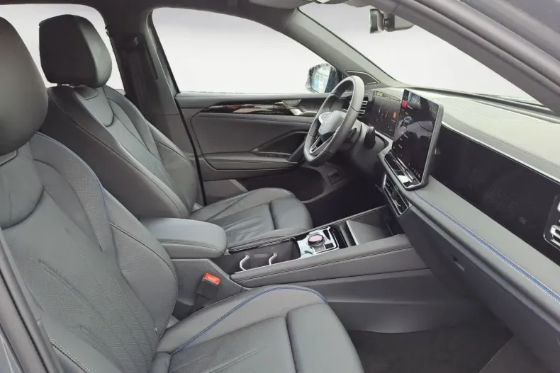 Volkswagen Tiguan din 2024 cu 27.400 km - oferta VOL114182 - foto 8