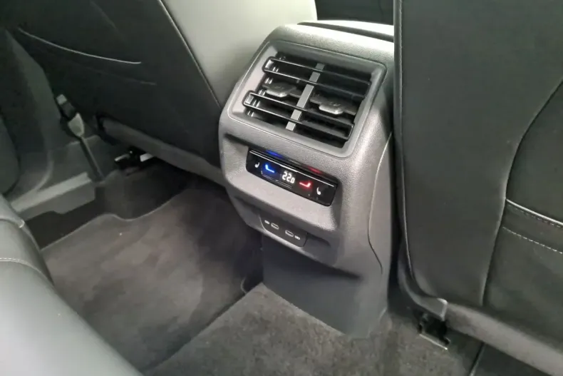 Volkswagen Tiguan din 2024 cu 27.400 km - oferta VOL114182 - foto 14