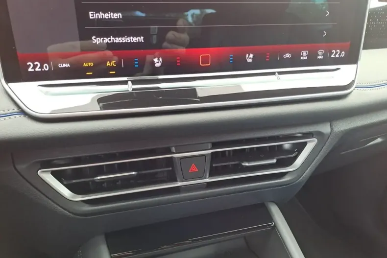 Volkswagen Tiguan din 2024 cu 27.400 km - oferta VOL114182 - foto 16