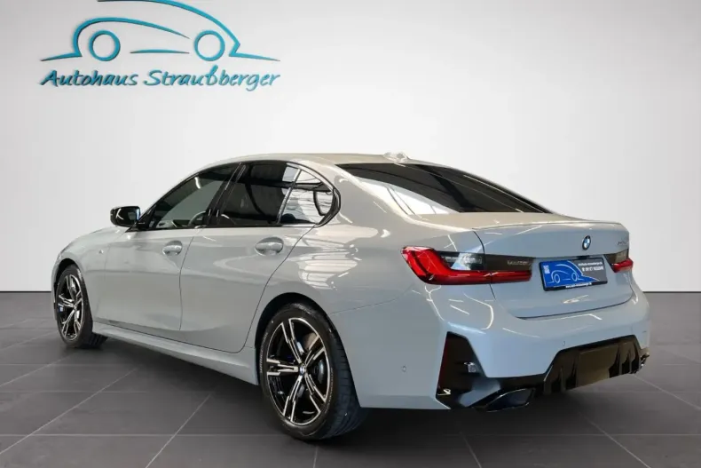 BMW M340d din 2024 cu 12.900 km - oferta BMW114200 - foto 4