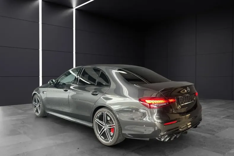 Mercedes-Benz E 63 AMG din 2022 cu 45.000 km - oferta MER114204 - foto 8