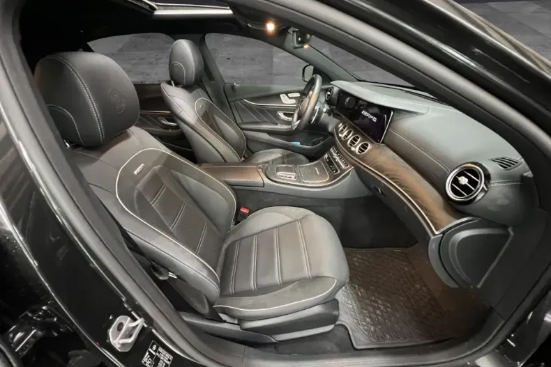 Mercedes-Benz E 63 AMG din 2022 cu 45.000 km - oferta MER114204 - foto 10