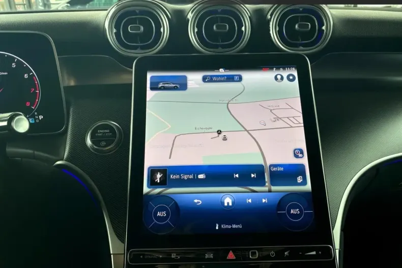 Mercedes-Benz GLC 200 din 2024 cu 13.450 km - oferta MER114209 - foto 11