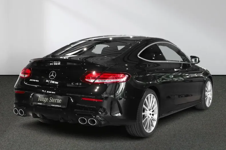 Mercedes-Benz C 43 AMG din 2023 cu 34.209 km - oferta MER114214 - foto 2