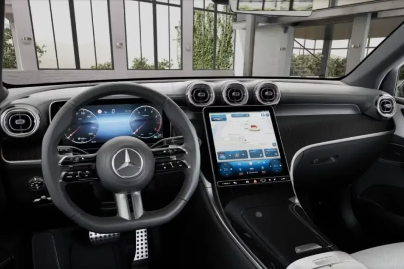 Mercedes-Benz GLC 200 din 2024 cu 9.900 km - oferta MER114218 - foto 5