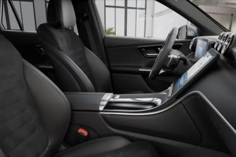 Mercedes-Benz GLC 200 din 2024 cu 9.900 km - oferta MER114222 - foto 6