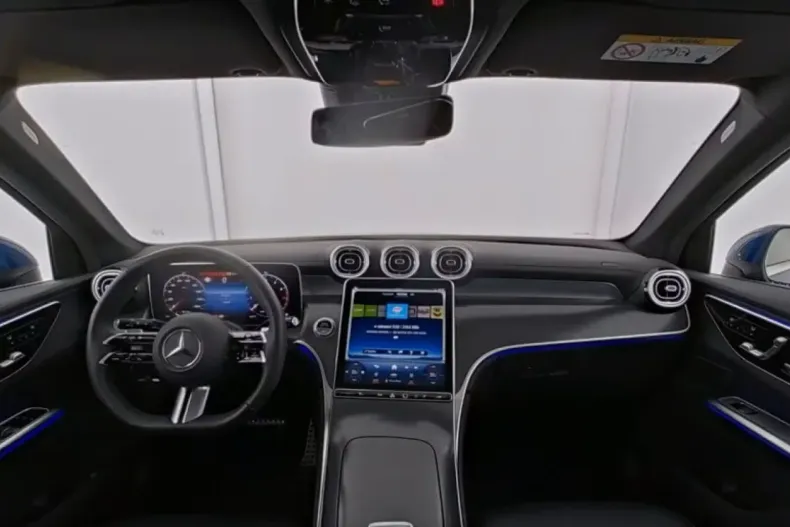 Mercedes-Benz GLC 200 din 2024 cu 18.931 km - oferta MER114223 - foto 4