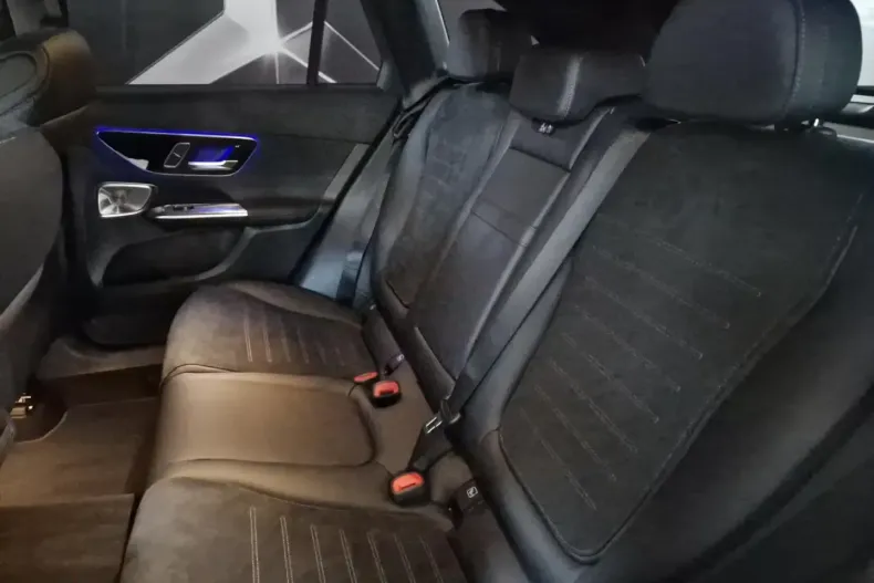 Mercedes-Benz GLC 200 din 2024 cu 9.269 km - oferta MER114224 - foto 5