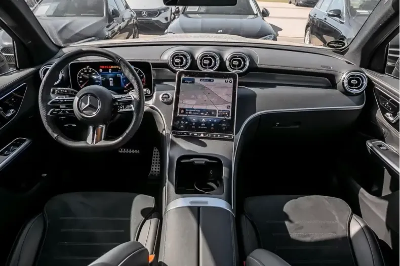 Mercedes-Benz GLC 200 din 2024 cu 8.827 km - oferta MER114228 - foto 8