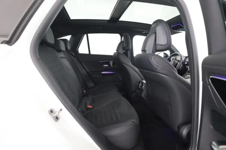 Mercedes-Benz GLC 200 din 2024 cu 24.600 km - oferta MER114232 - foto 8