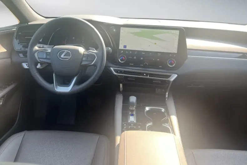 Lexus RX 350 din 2024 cu 50 km - oferta LEX114235 - foto 9