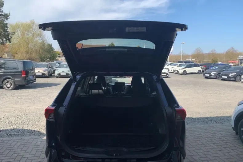 Toyota RAV4 din 2022 cu 66.093 km - oferta TOY114236 - foto 5