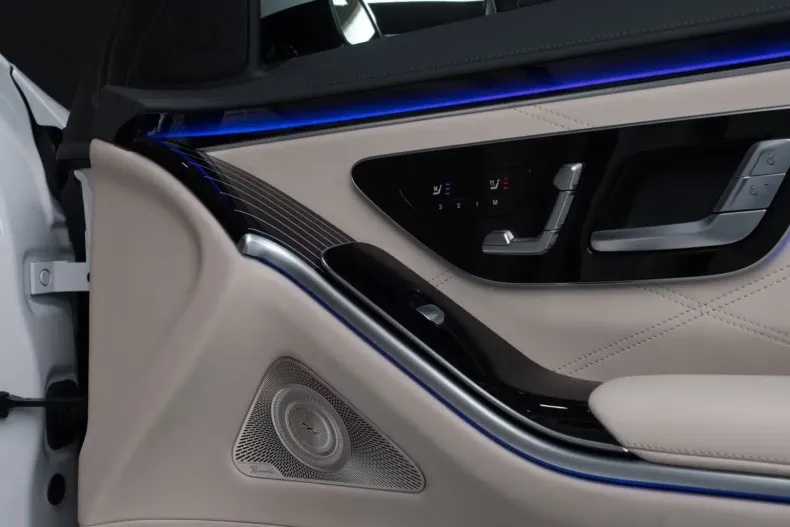 Mercedes-Benz S 63 AMG din 2025 cu 120 km - oferta MER114248 - foto 3