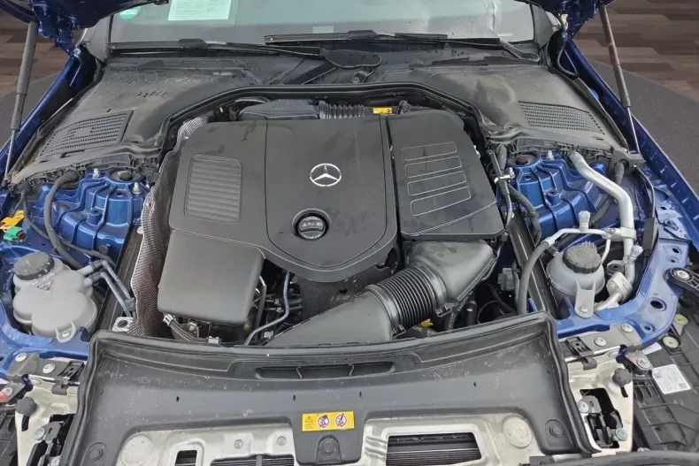 Mercedes-Benz C 300 din 2024 cu 12.400 km - oferta MER114252 - foto 9